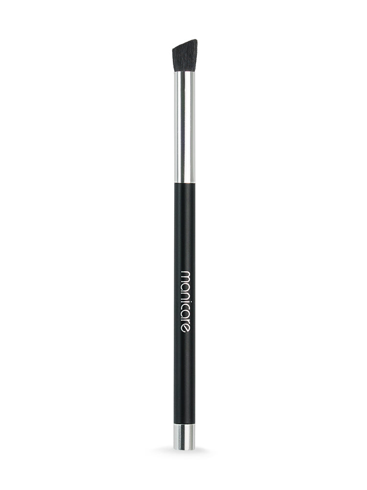 Manicare E11 Contouring Eyeshadow Brush